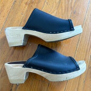 No. 6 Black Leather Sandals